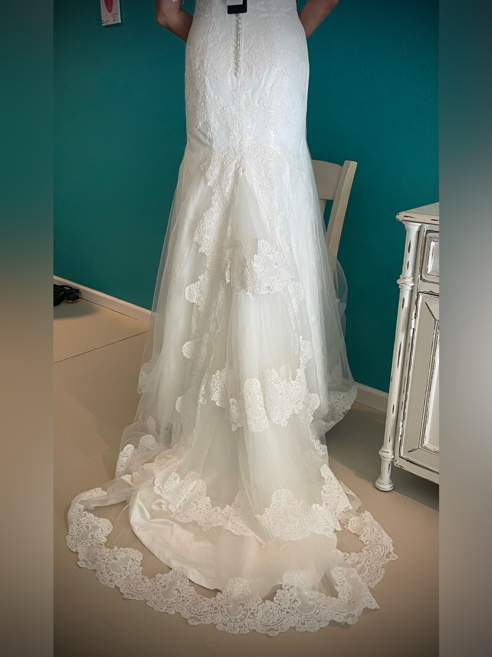 COCOMELODY Mermaid Victorian Lace Wedding Gown with Train 10 - Picture 4 of 14